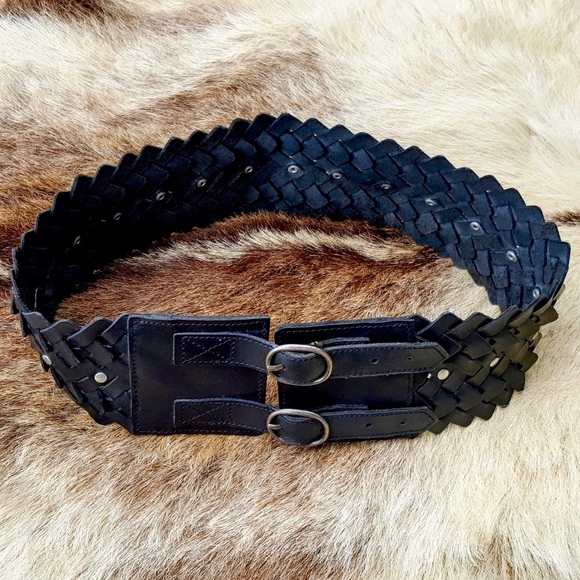 French Connection Blk Woven Leather Stud Belt NWOT main image 4